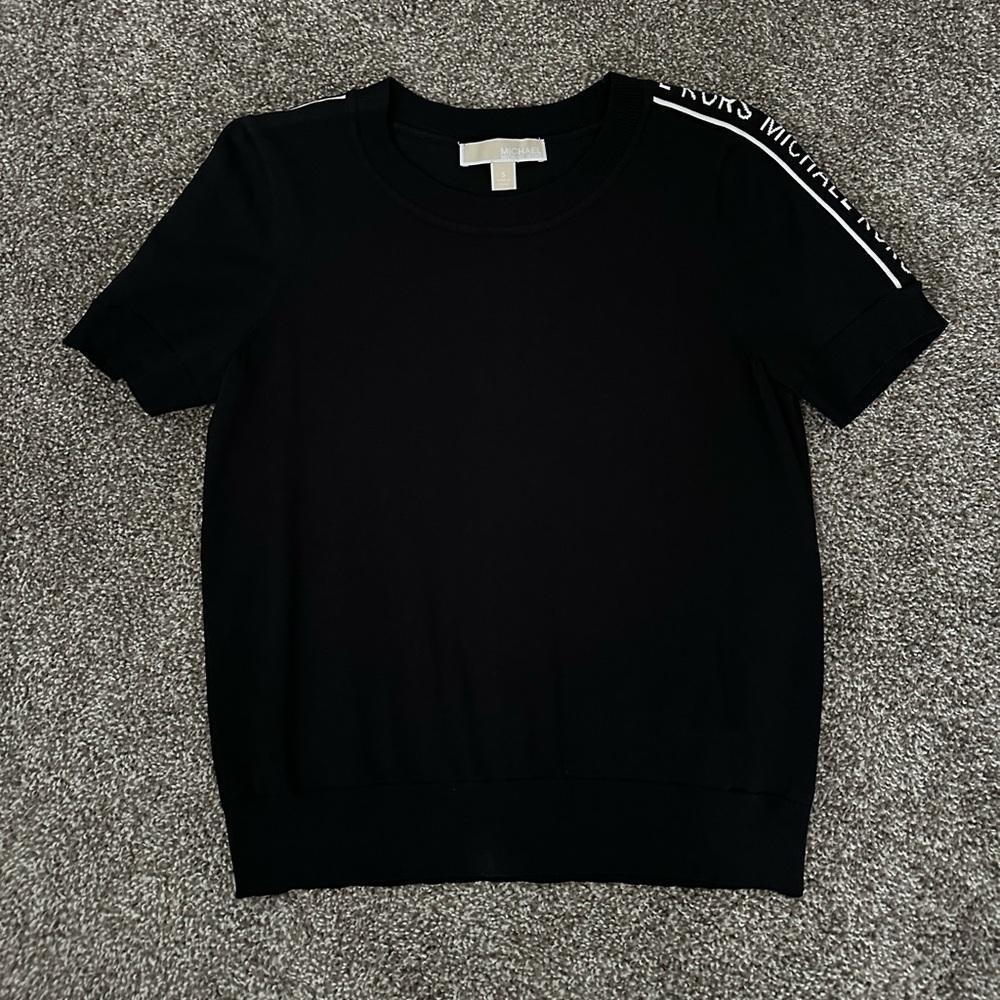 Michael Kors Cropped Black Short Sleeve Top with Logo